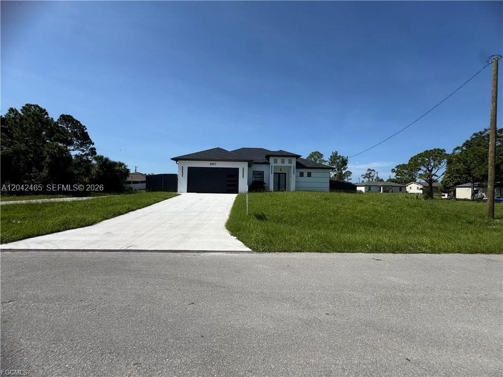 3901 3rd ST SW, Lehigh Acres, FL 33976 — zdjęcie 2