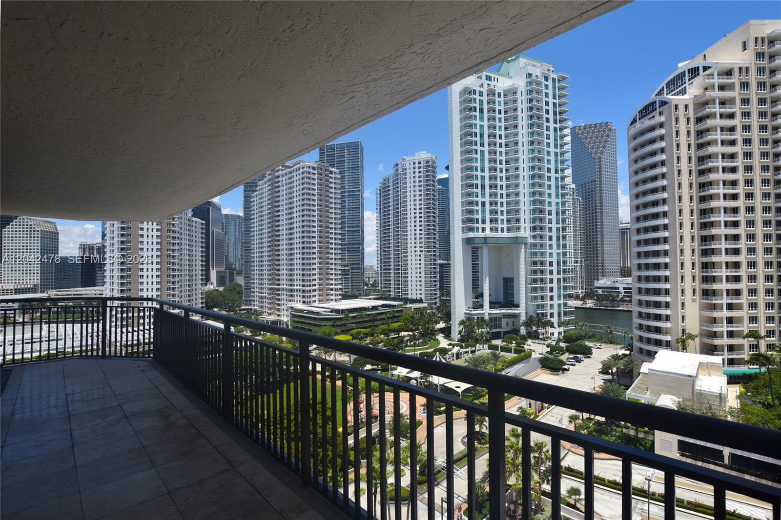 540 Brickell Key Dr # 1513, Miami, FL 33131 — zdjęcie 2