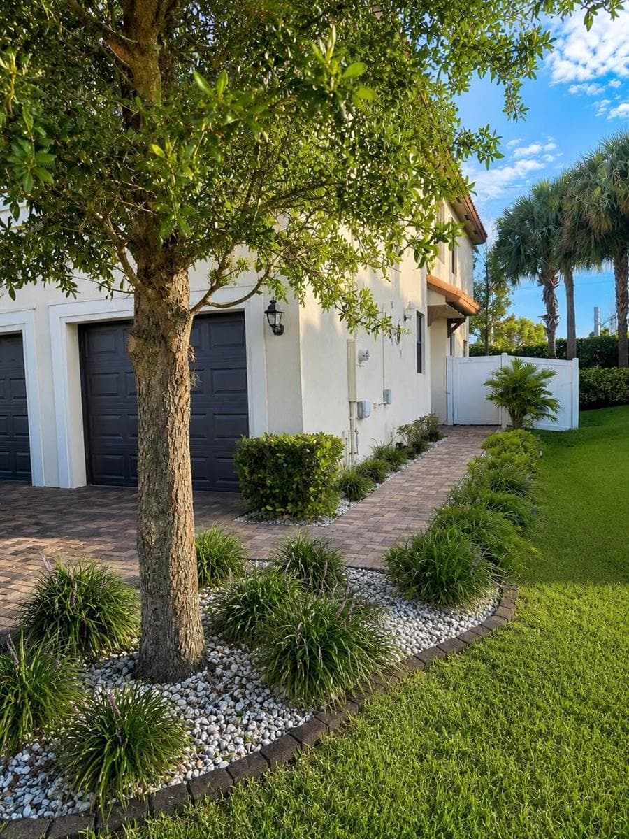 4822 NW 56th Court, Tamarac, FL 33319 — zdjęcie 2