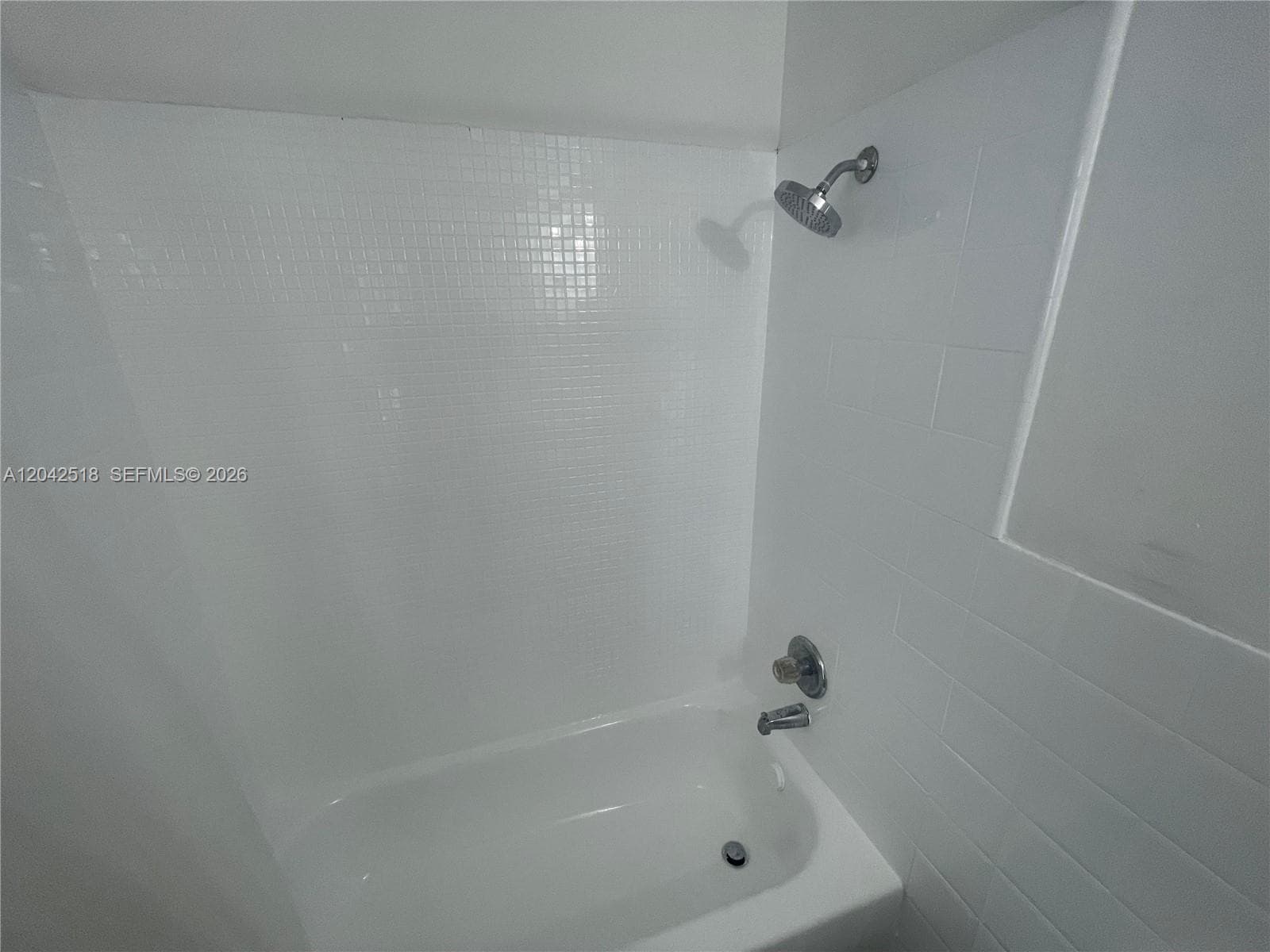 1717 NW 16th St, Miami, FL 33125 — zdjęcie 4