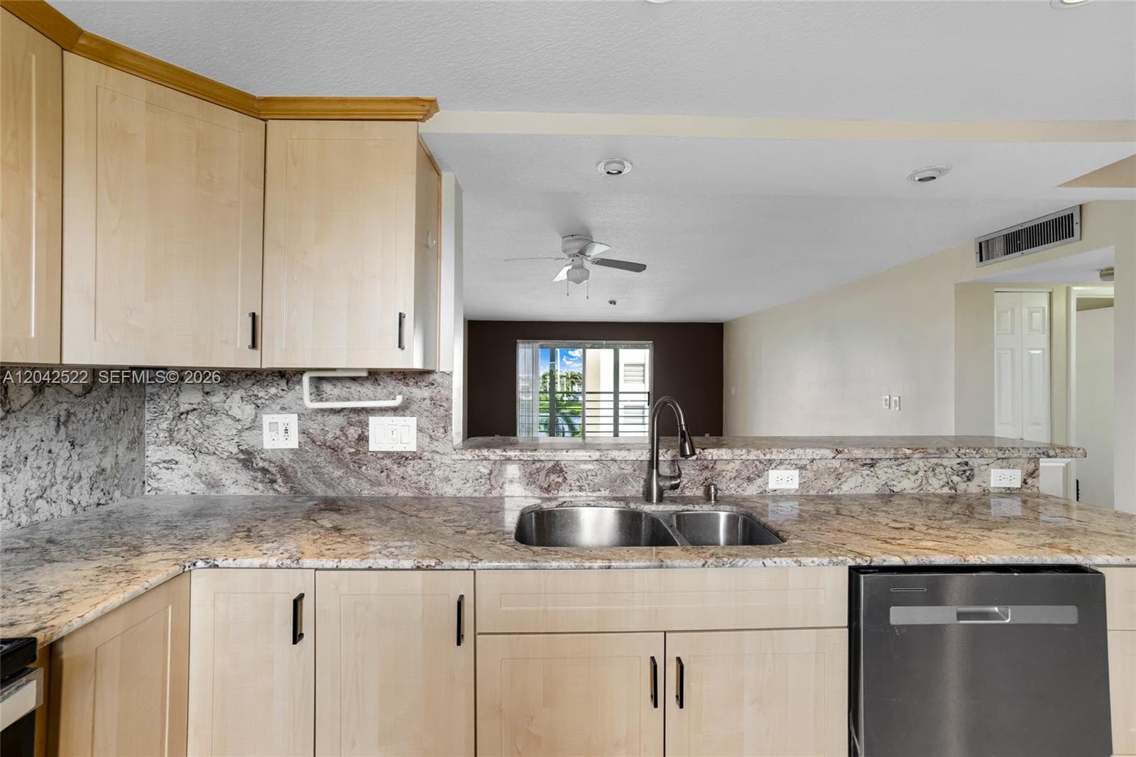 321 SE 3rd St # 408, Dania Beach, FL 33004 — zdjęcie 5