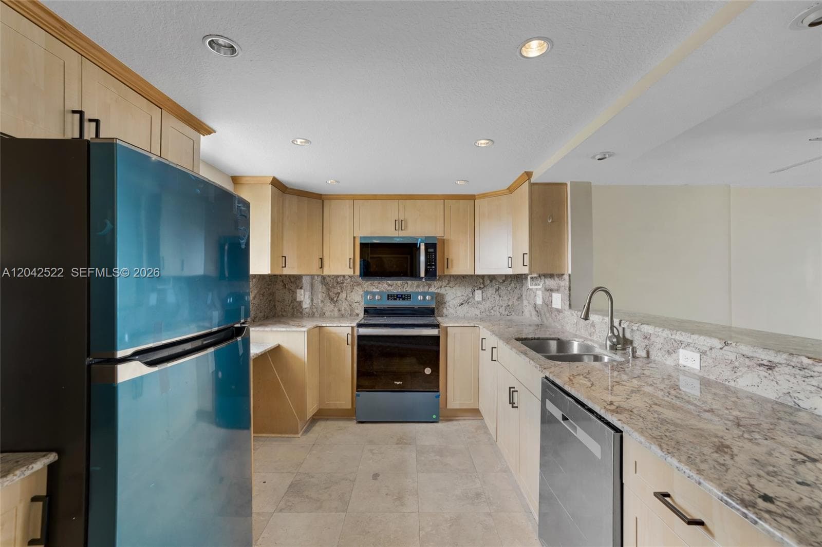 321 SE 3rd St # 408, Dania Beach, FL 33004 — zdjęcie 4