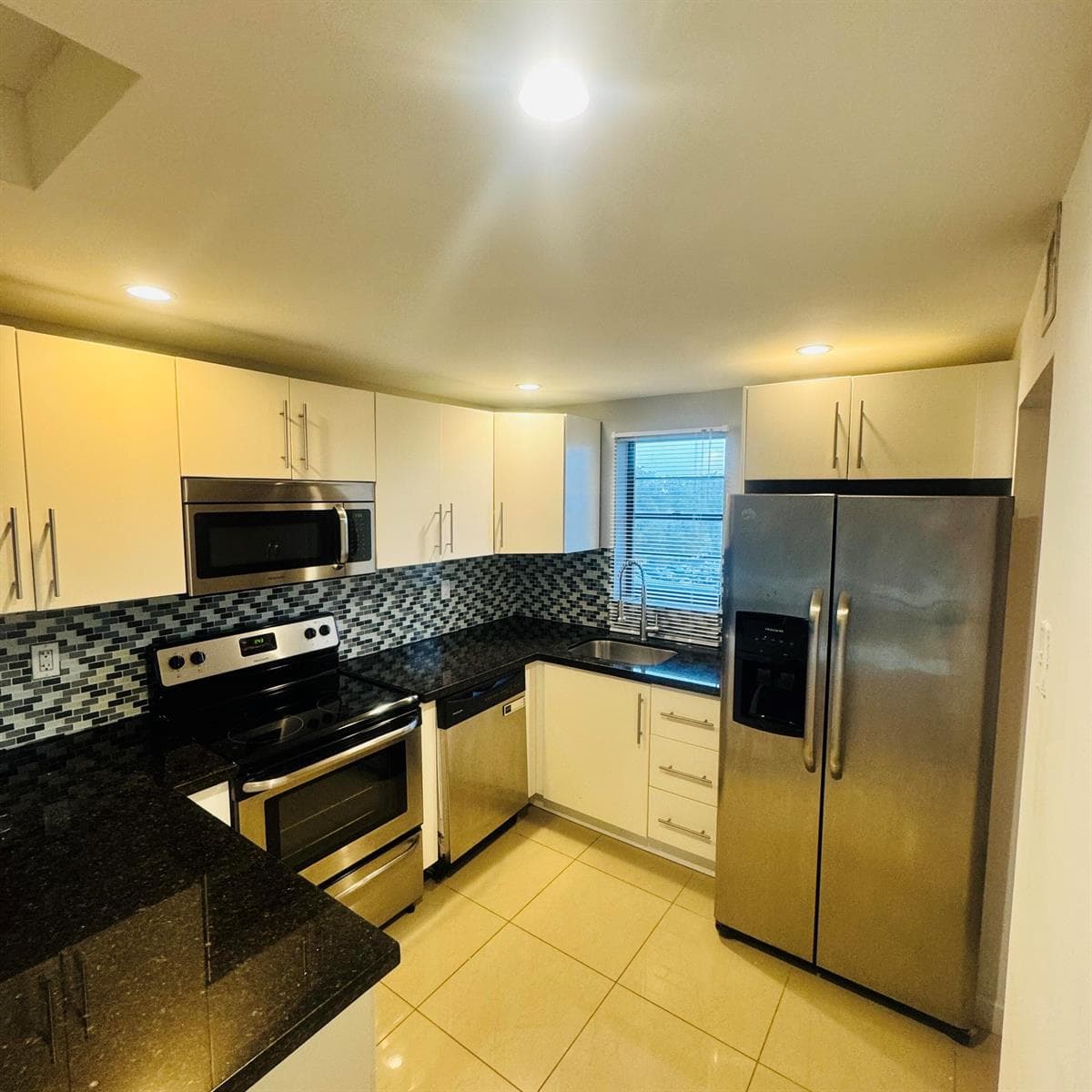 9235 SW 8th Street # 503, Boca Raton, FL 33428 — zdjęcie 2