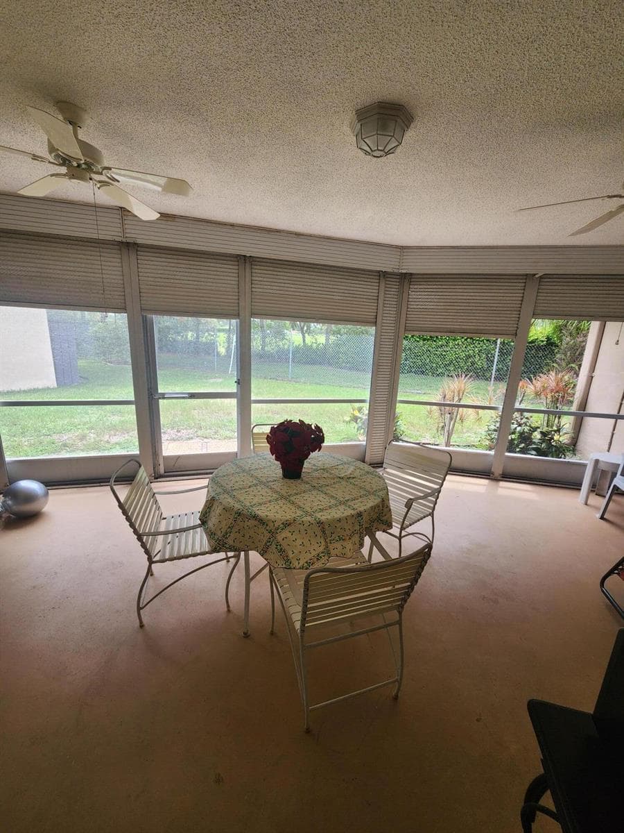 4821 NW 13th Avenue, Deerfield Beach, FL 33064 — zdjęcie 2
