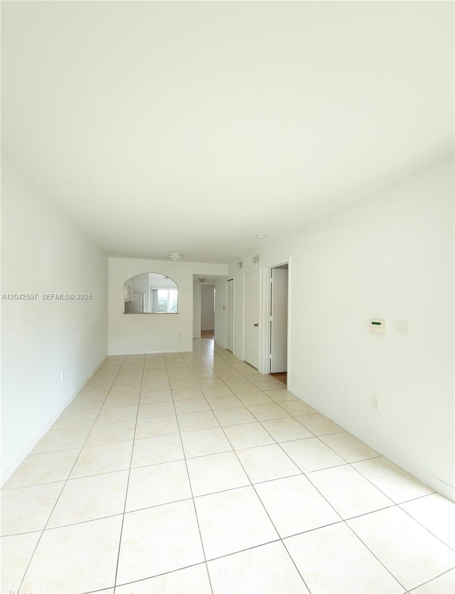 940 NE 33rd Ter # 102, Homestead, FL 33033 — zdjęcie 3
