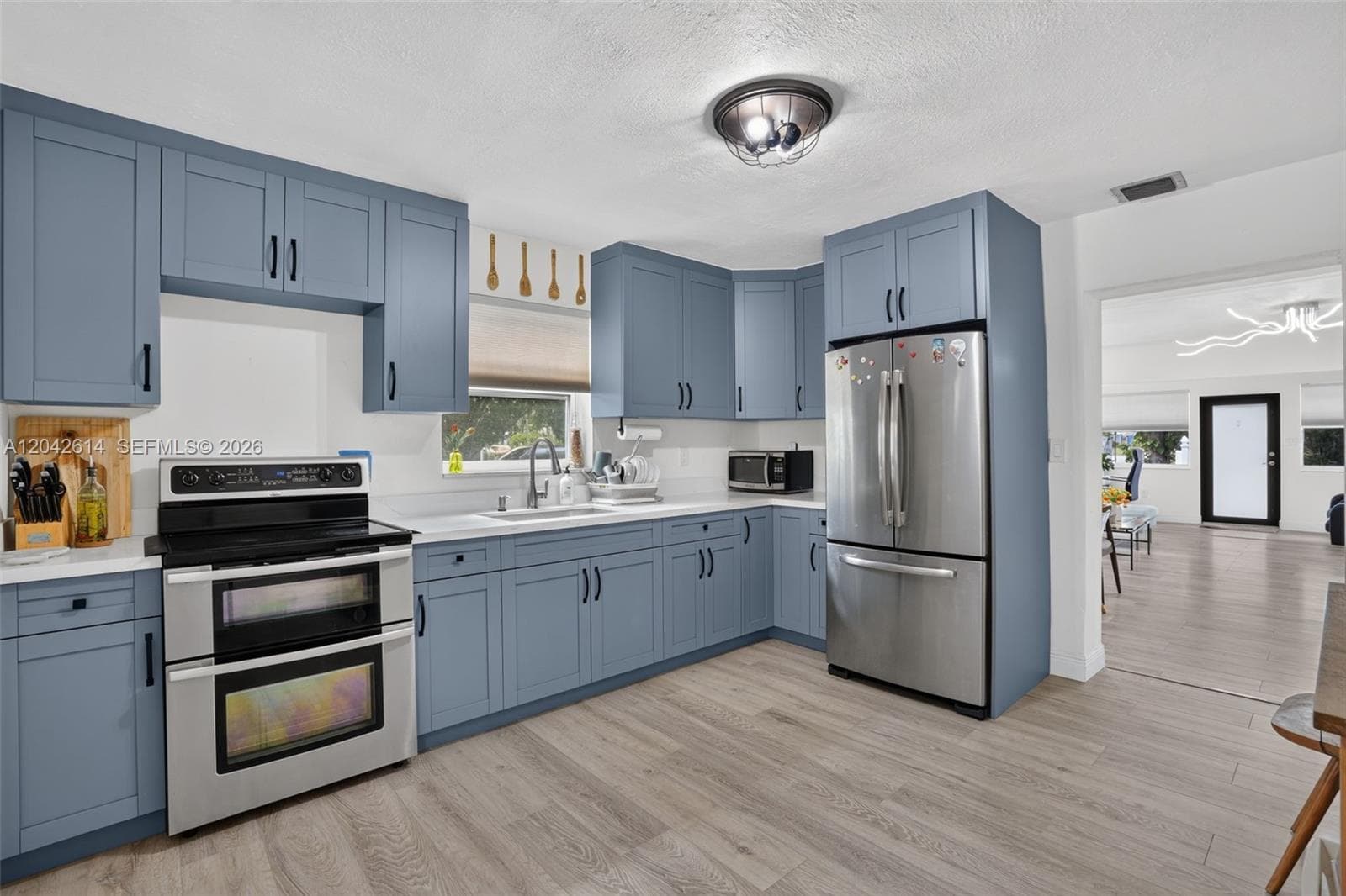 2446 Mckinley St, Hollywood, FL 33020 — zdjęcie 3