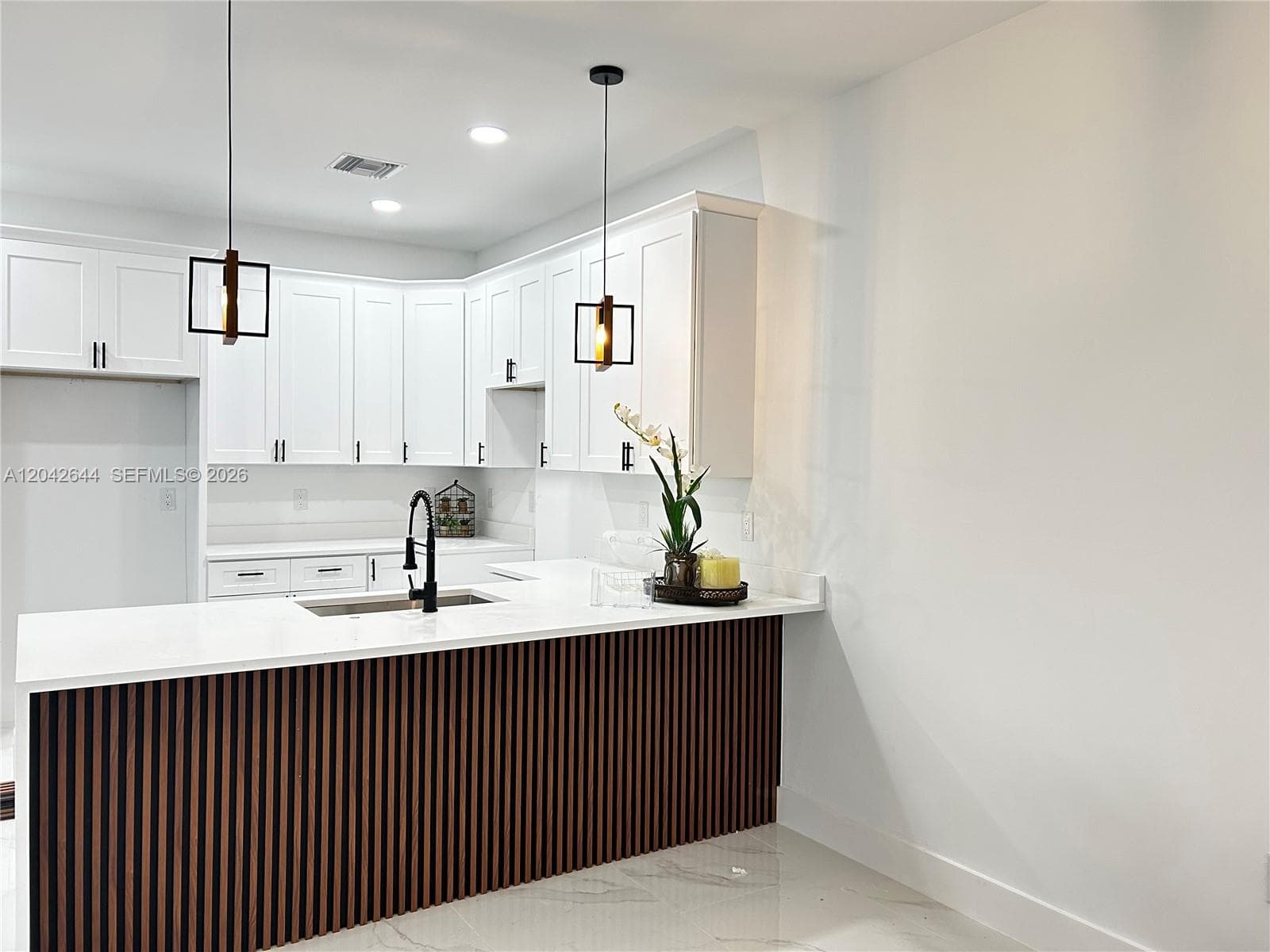 1117 Hudson, Lehigh Acres, FL 33974 — zdjęcie 2