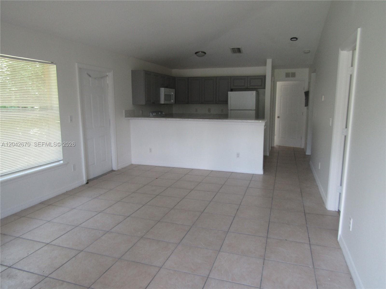 625 Meadow # 625, Lehigh Acres, FL 33973 — zdjęcie 2