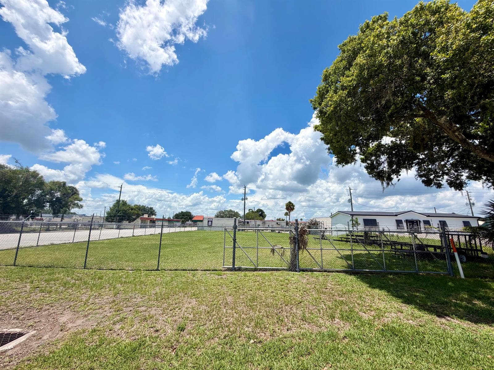 203 SW 3rd Avenue, Okeechobee, FL 34974 — zdjęcie 2