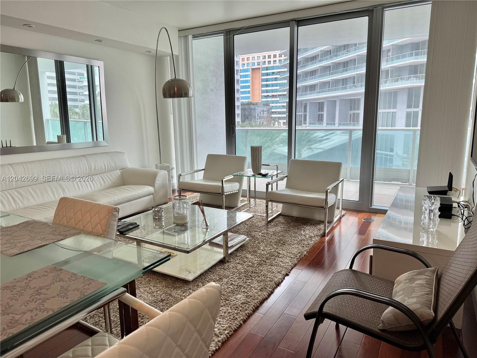 1331 Brickell Bay Dr # 406, Miami, FL 33131 — zdjęcie 3