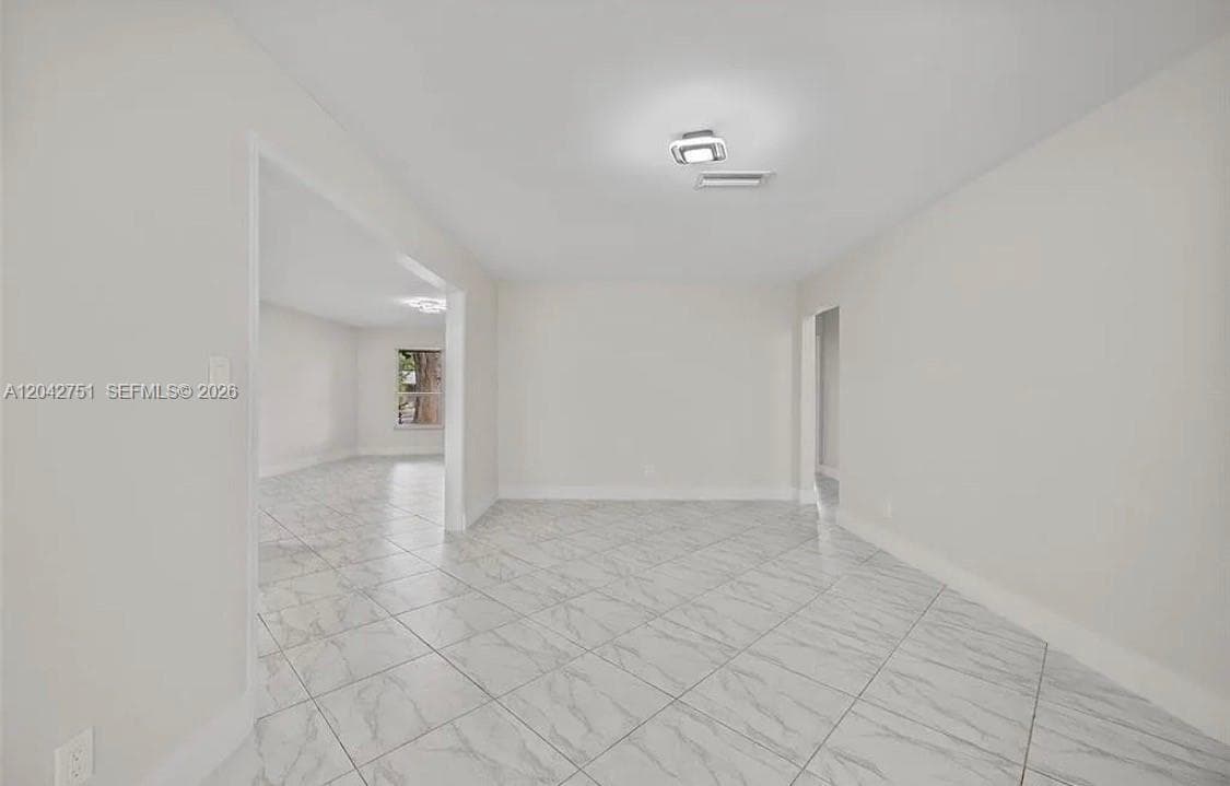 5300 Adams St, Hollywood, FL 33021 — zdjęcie 4