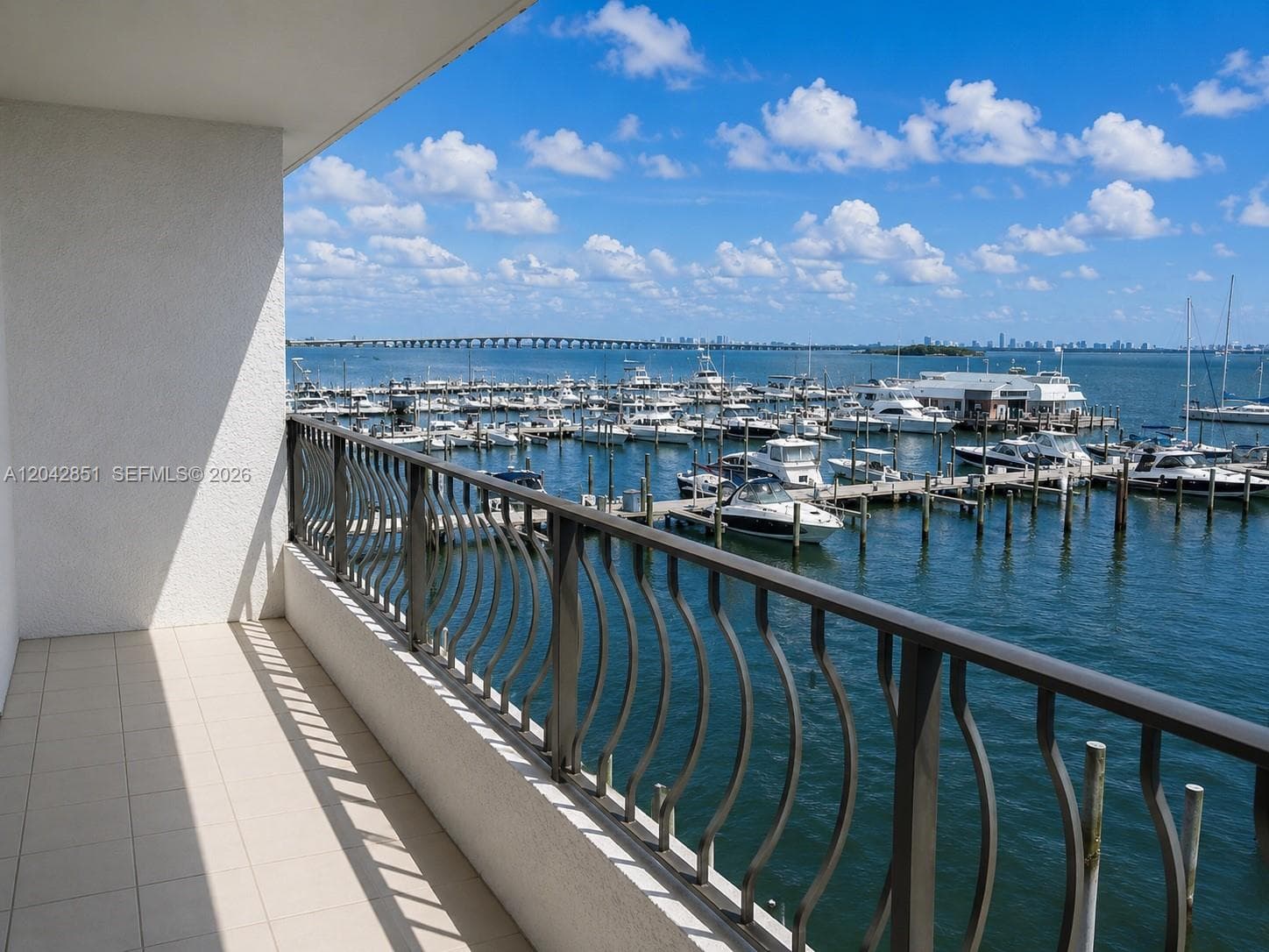 555 NE 15th St # 403, Miami, FL 33132 — zdjęcie 2