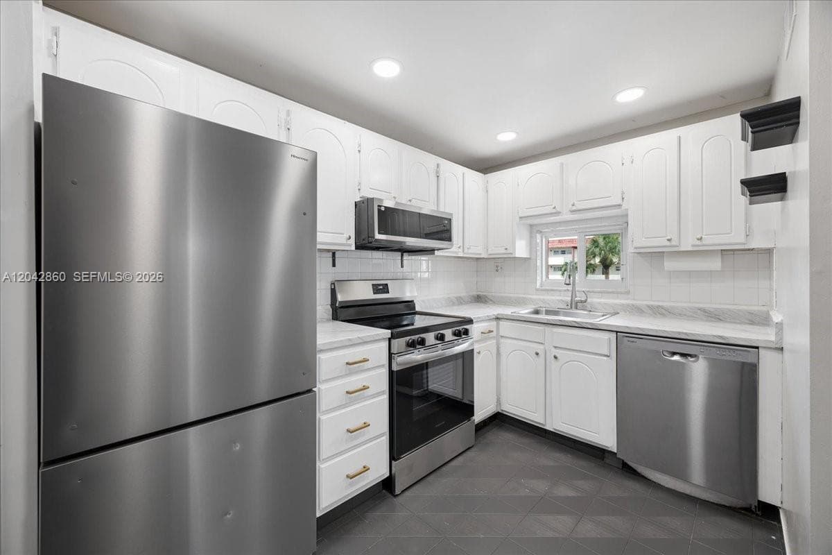 800 S Hollybrook Dr # 205, Pembroke Pines, FL 33025 — zdjęcie 3