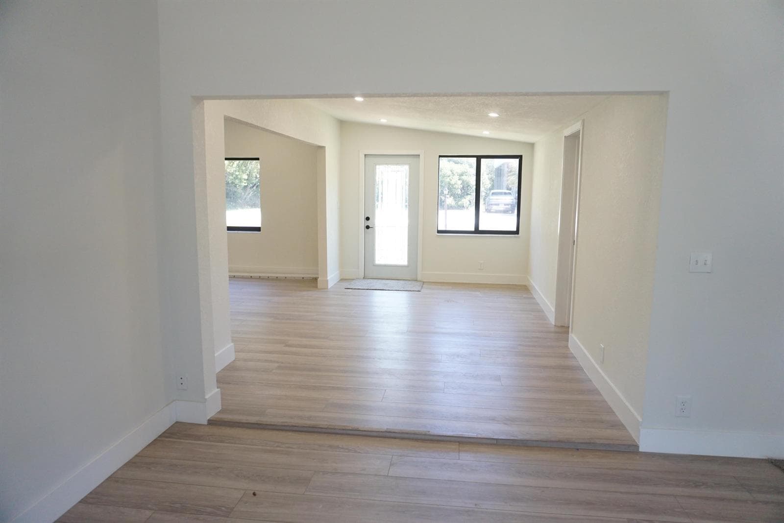 310 SW 1st Avenue, Boynton Beach, FL 33435 — zdjęcie 3