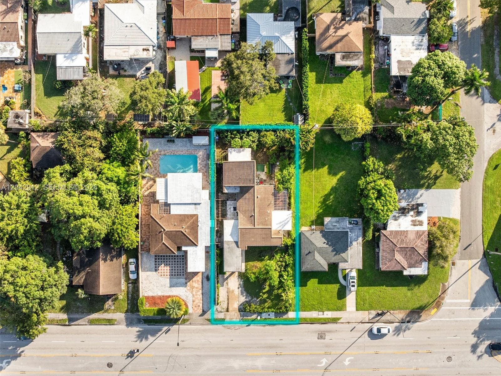 700 DAVIE  BOULEVARD, Fort Lauderdale, FL 33315 — zdjęcie 2