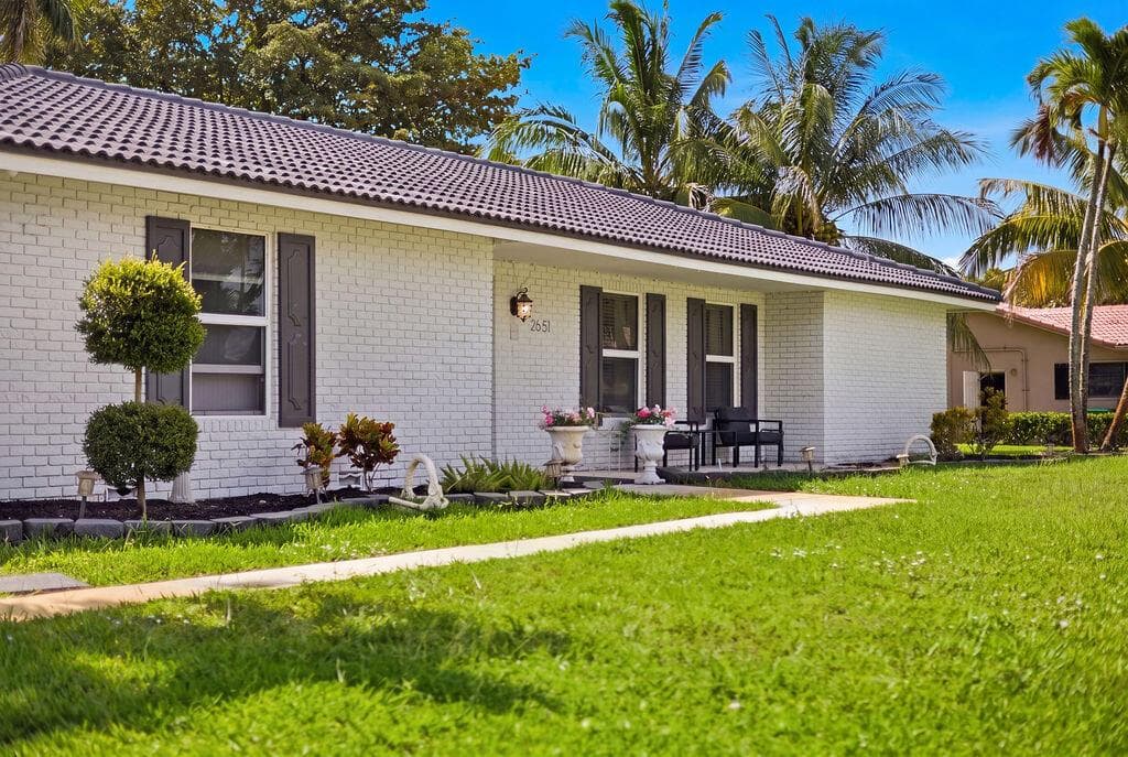 2651 NW 107th Avenue, Coral Springs, FL 33065 — zdjęcie 2