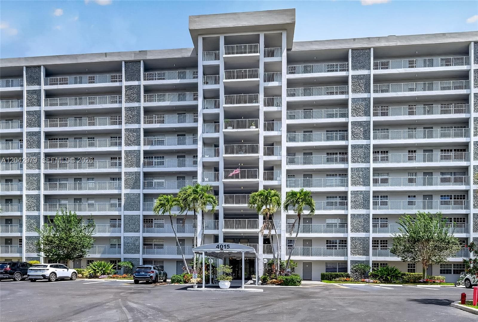 4015 W Palm Aire Dr # 502, Pompano Beach, FL 33069