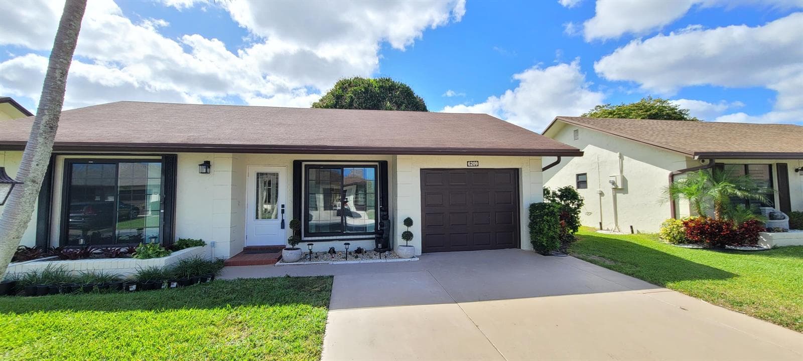 6209 Olivewood Circle, FL 33463 — zdjęcie 2