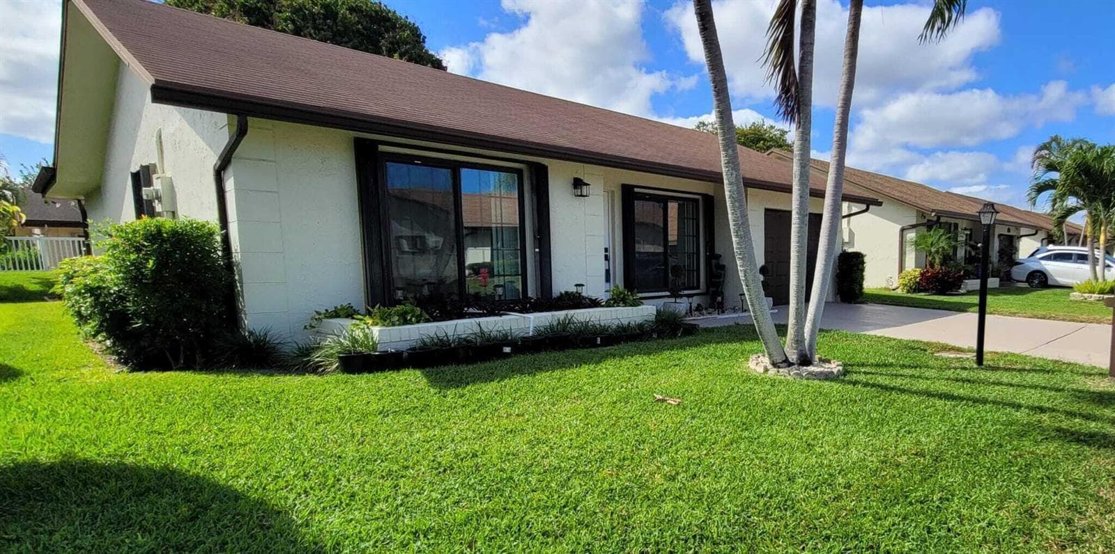 6209 Olivewood Circle, FL 33463