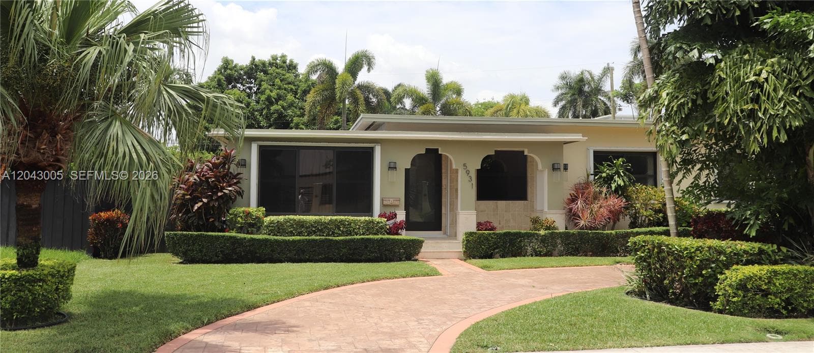 5931 SW 46th St, Miami, FL 33155