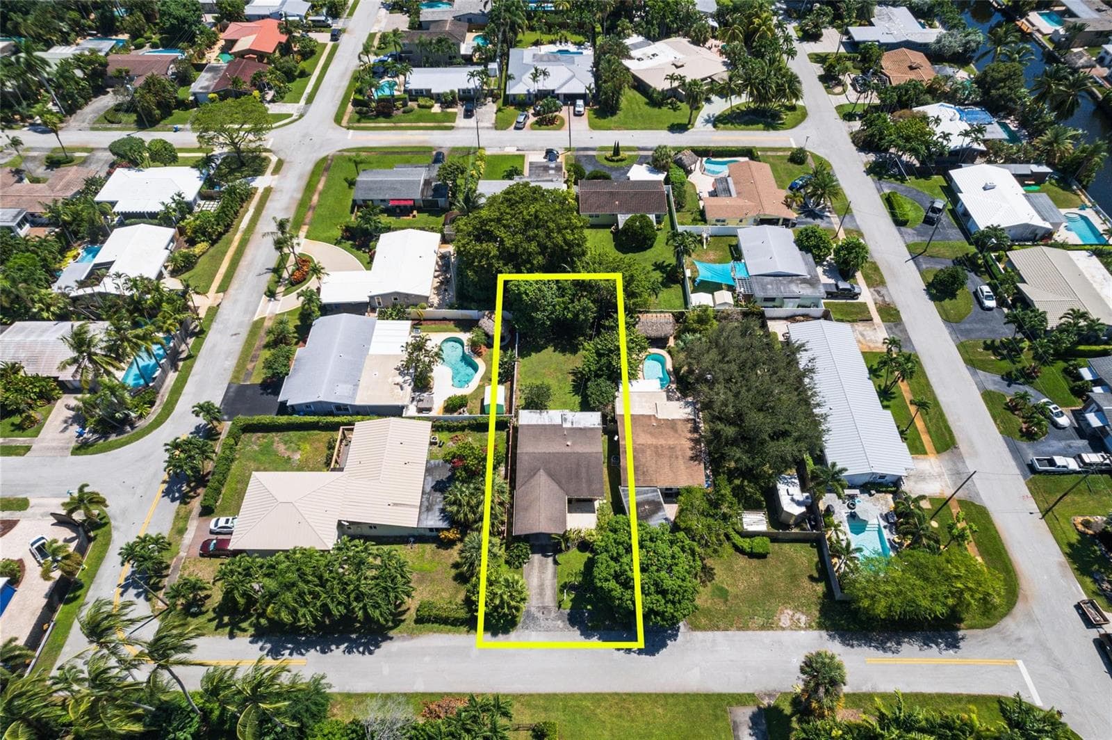 1676 NE 40th Street, Oakland Park, FL 33334 — zdjęcie 2
