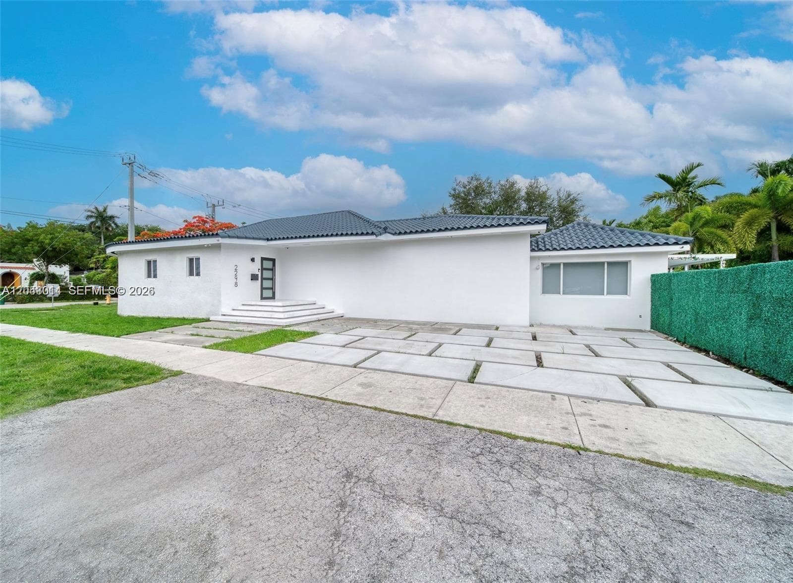 2298 SW 16th Ave, Miami, FL 33145 — zdjęcie 2