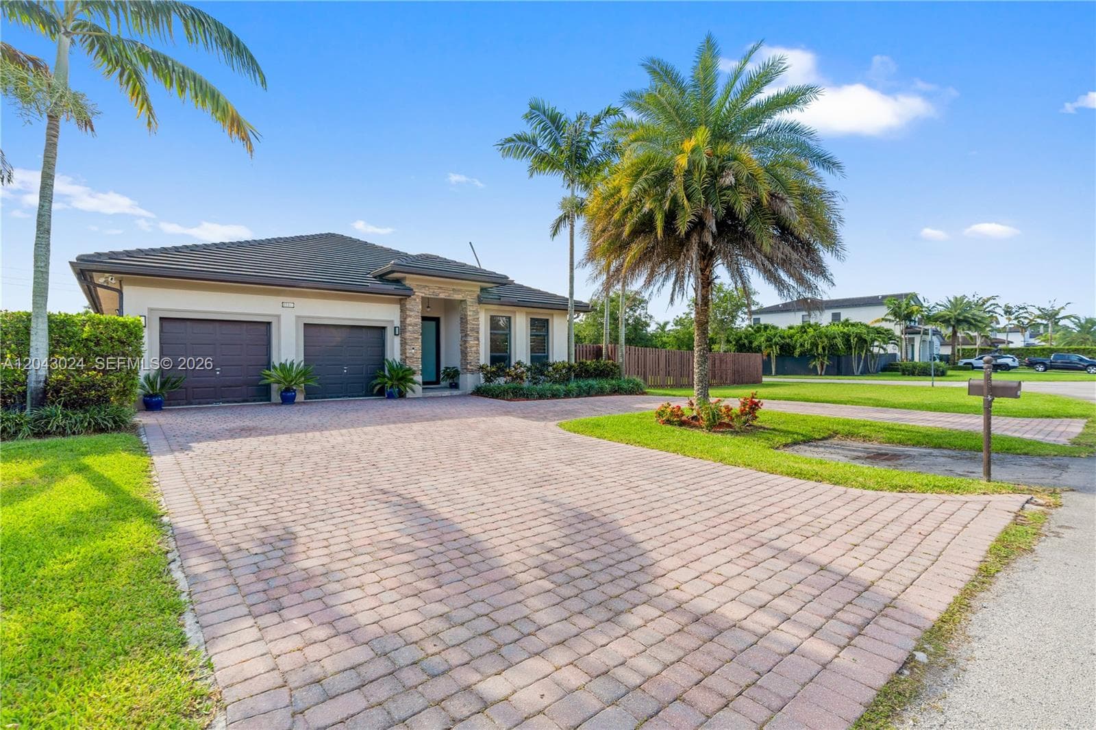 21365 SW 177th Ct, Miami, FL 33187