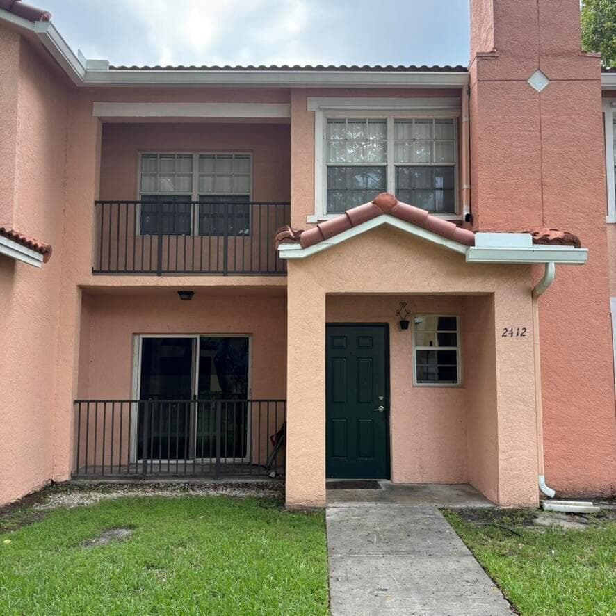 2412 Belmont Lane, North Lauderdale, FL 33068