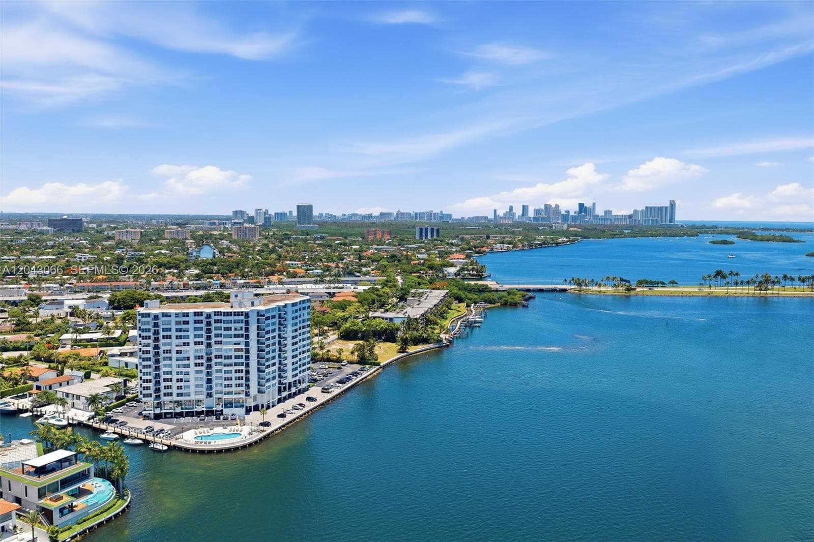 11930 N Bayshore Dr # 609, North Miami, FL 33181 — zdjęcie 5