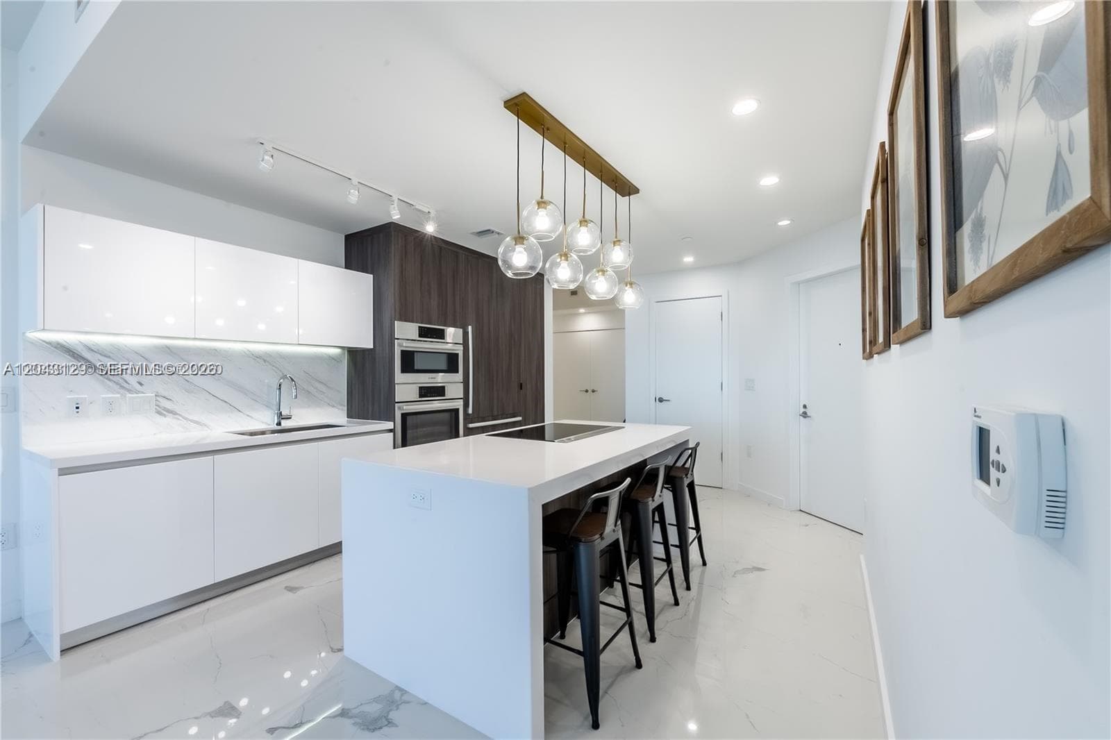 851 NE 1st Ave # 3308, Miami, FL 33132 — zdjęcie 3