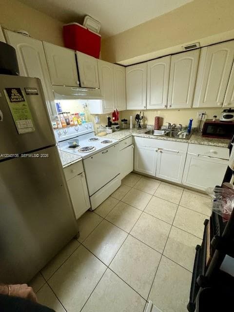 3700 NW 21st St # 410, Lauderdale Lakes, FL 33311