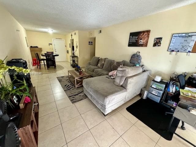 3700 NW 21st St # 410, Lauderdale Lakes, FL 33311 — zdjęcie 5