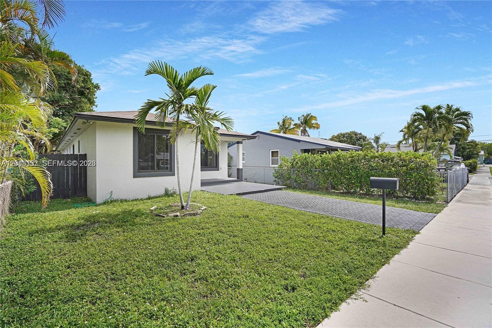 222 SW 3rd Ter, Dania Beach, FL 33004 — zdjęcie 2