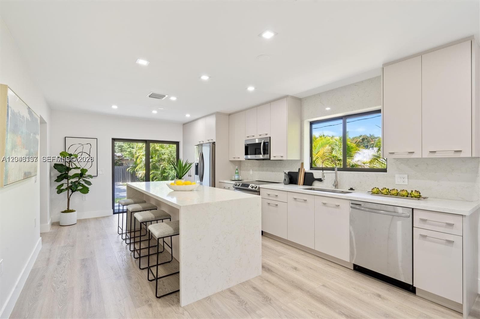 222 SW 3rd Ter, Dania Beach, FL 33004 — zdjęcie 4