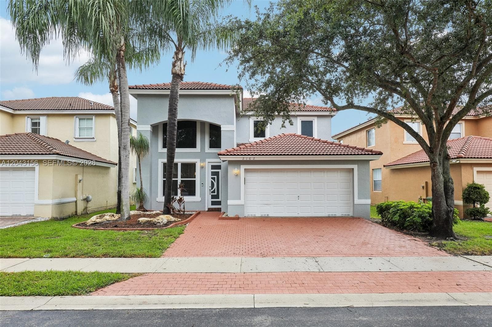 2162 NW 77th Ter, Pembroke Pines, FL 33024