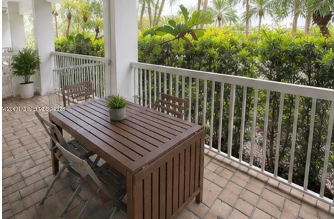 10275 Collins Ave # 115, Bal Harbour, FL 33154 — zdjęcie 4