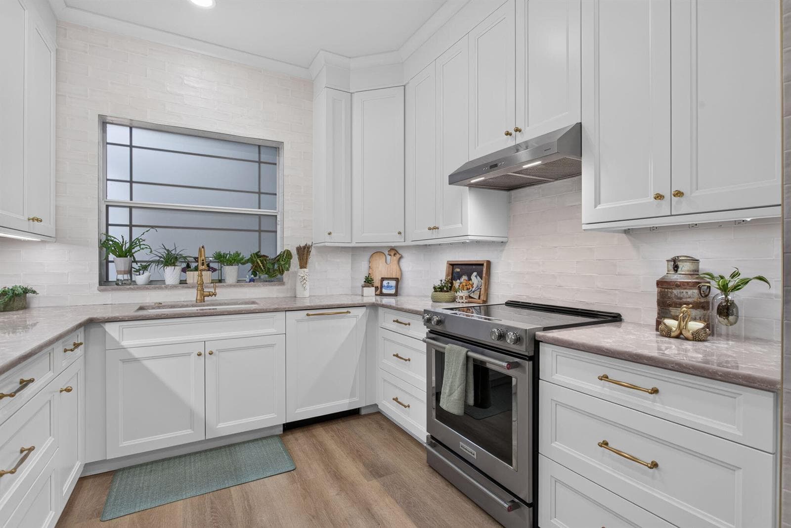 2505 NE 2nd Street, Pompano Beach, FL 33062 — zdjęcie 3