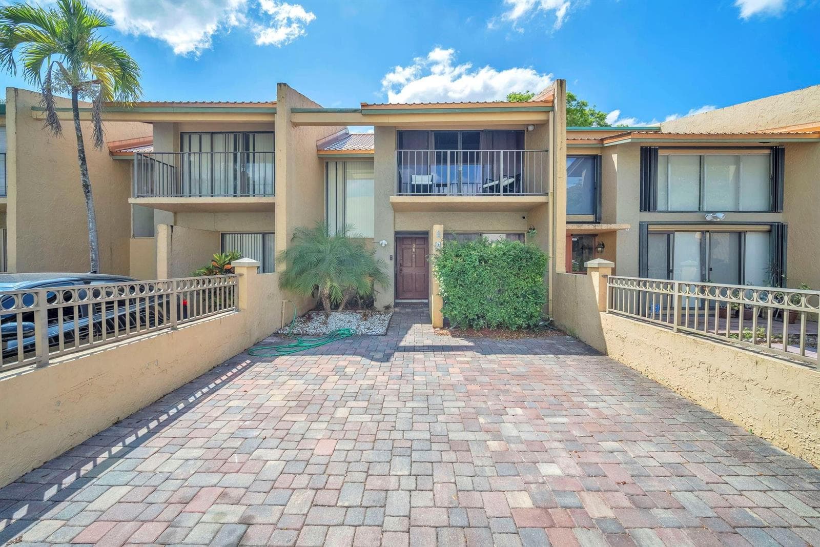 740 E Coco Plum Circle # 3, Plantation, FL 33324