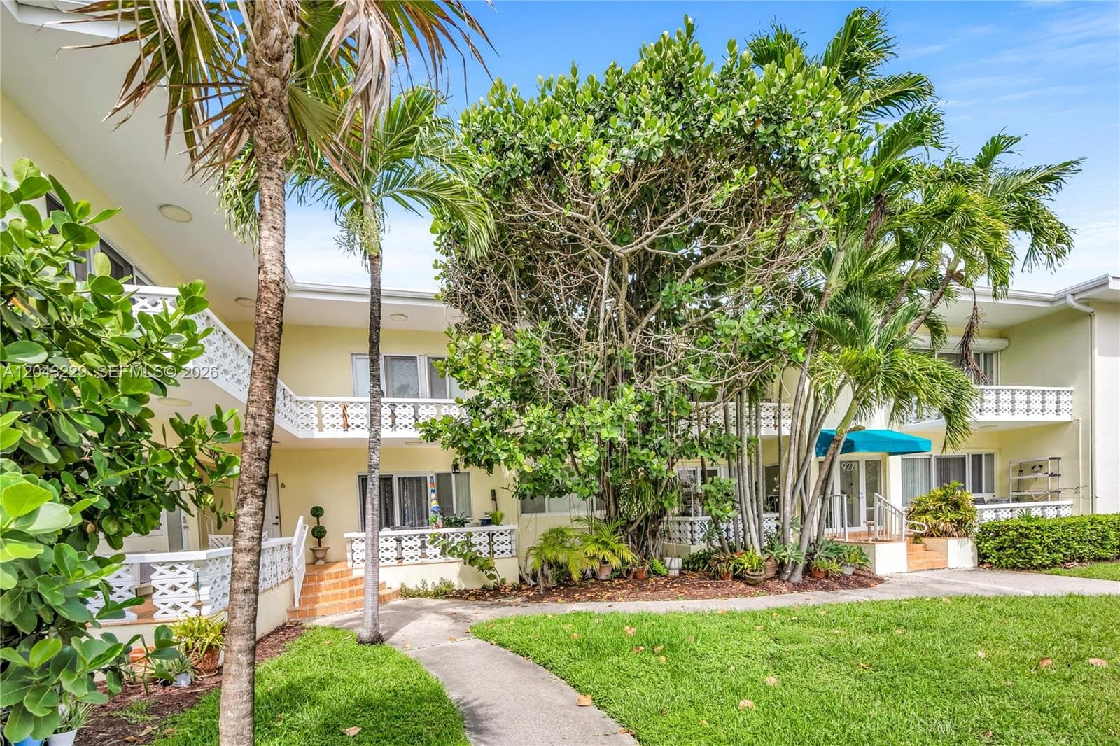 9281 W Bay Harbor Dr # 15, Bay Harbor Islands, FL 33154 — zdjęcie 4