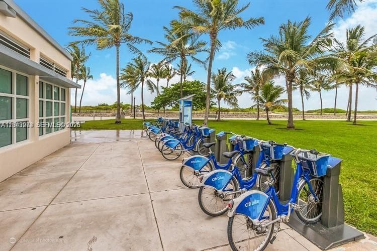1618 Michigan Ave # 38, Miami Beach, FL 33139 — zdjęcie 2