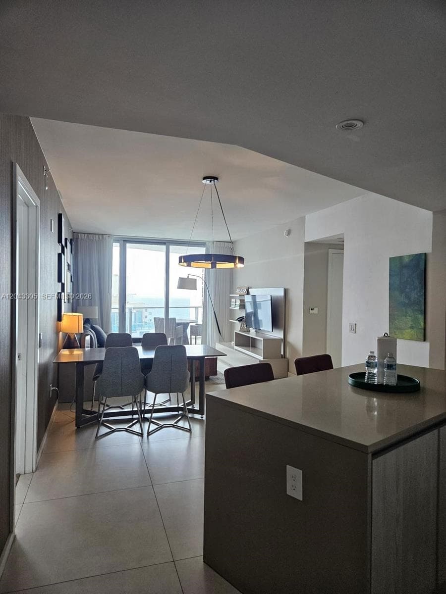 4111 S Ocean Dr # 1204, Hollywood, FL 33019