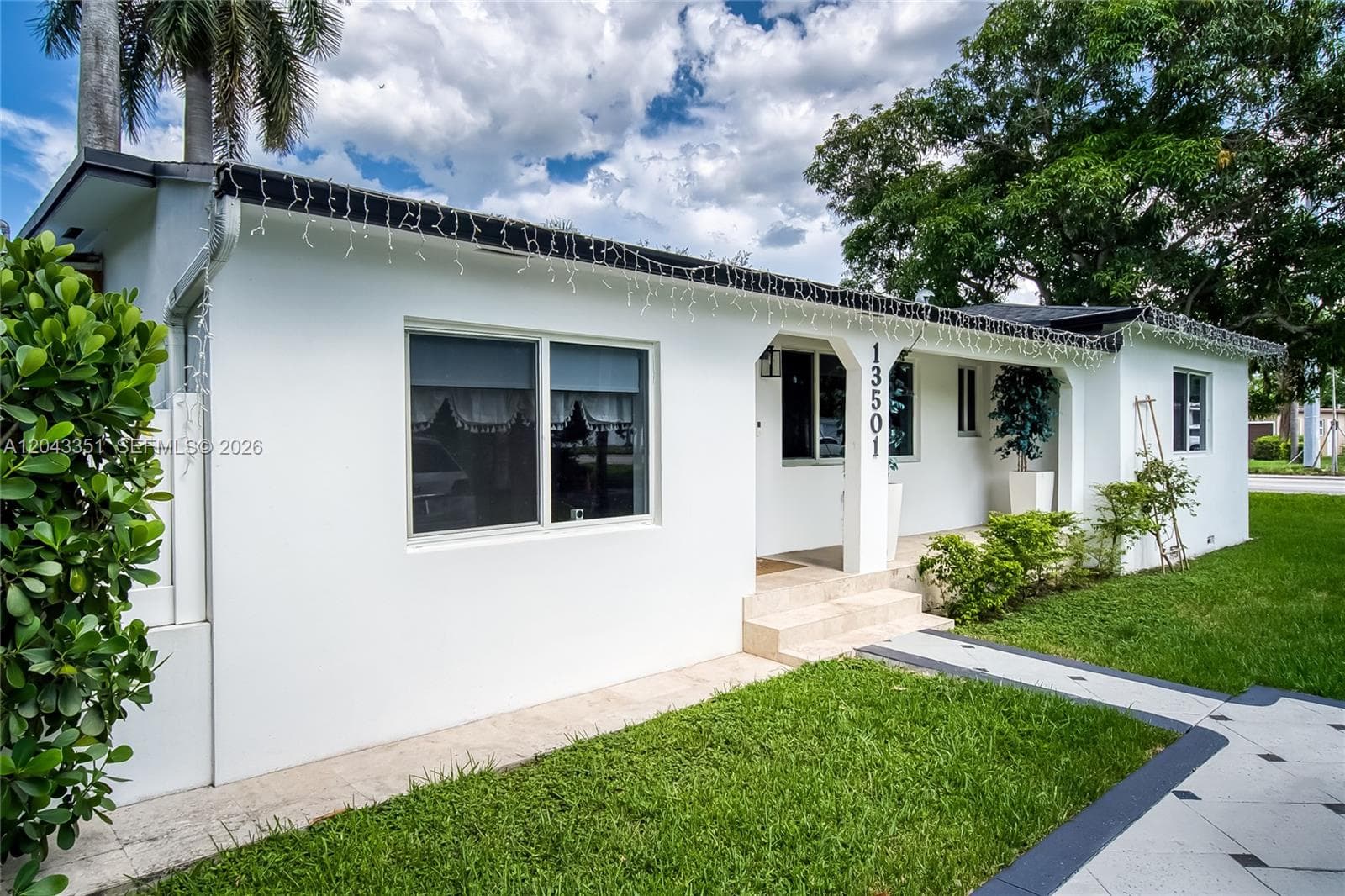 13501 NE Miami Ct, Miami, FL 33161 — zdjęcie 4