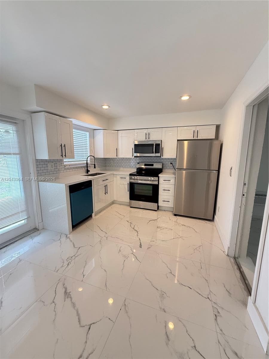 96 Caroline Dr, West Palm Beach, FL 33415 — zdjęcie 5