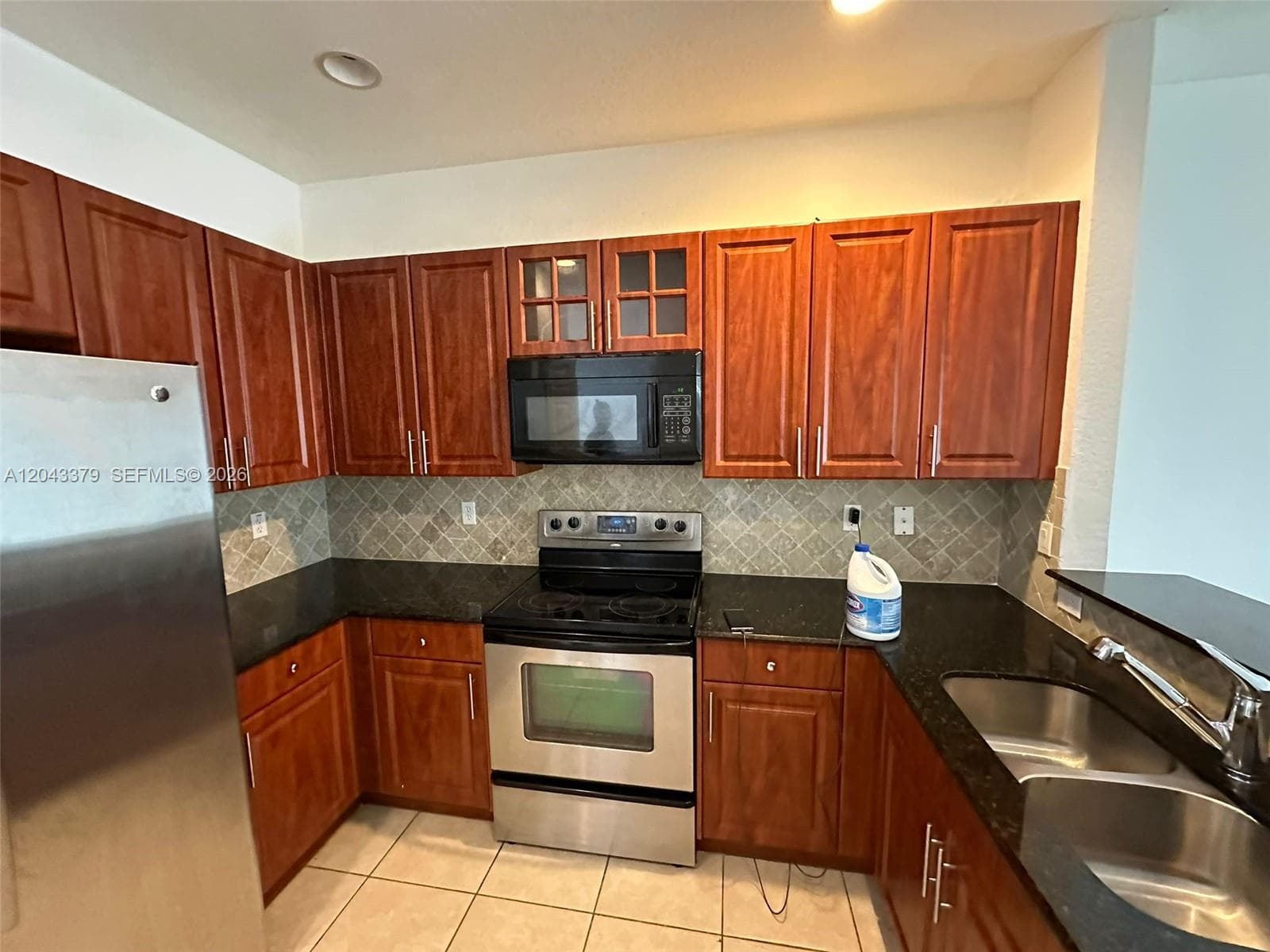 3595 NW 13th St # 3595, Lauderhill, FL 33311