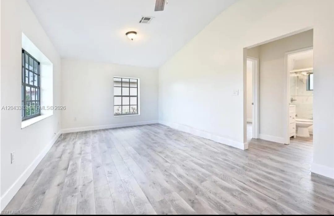 2830 NE 4th Ave, Naples, FL 34120 — zdjęcie 2