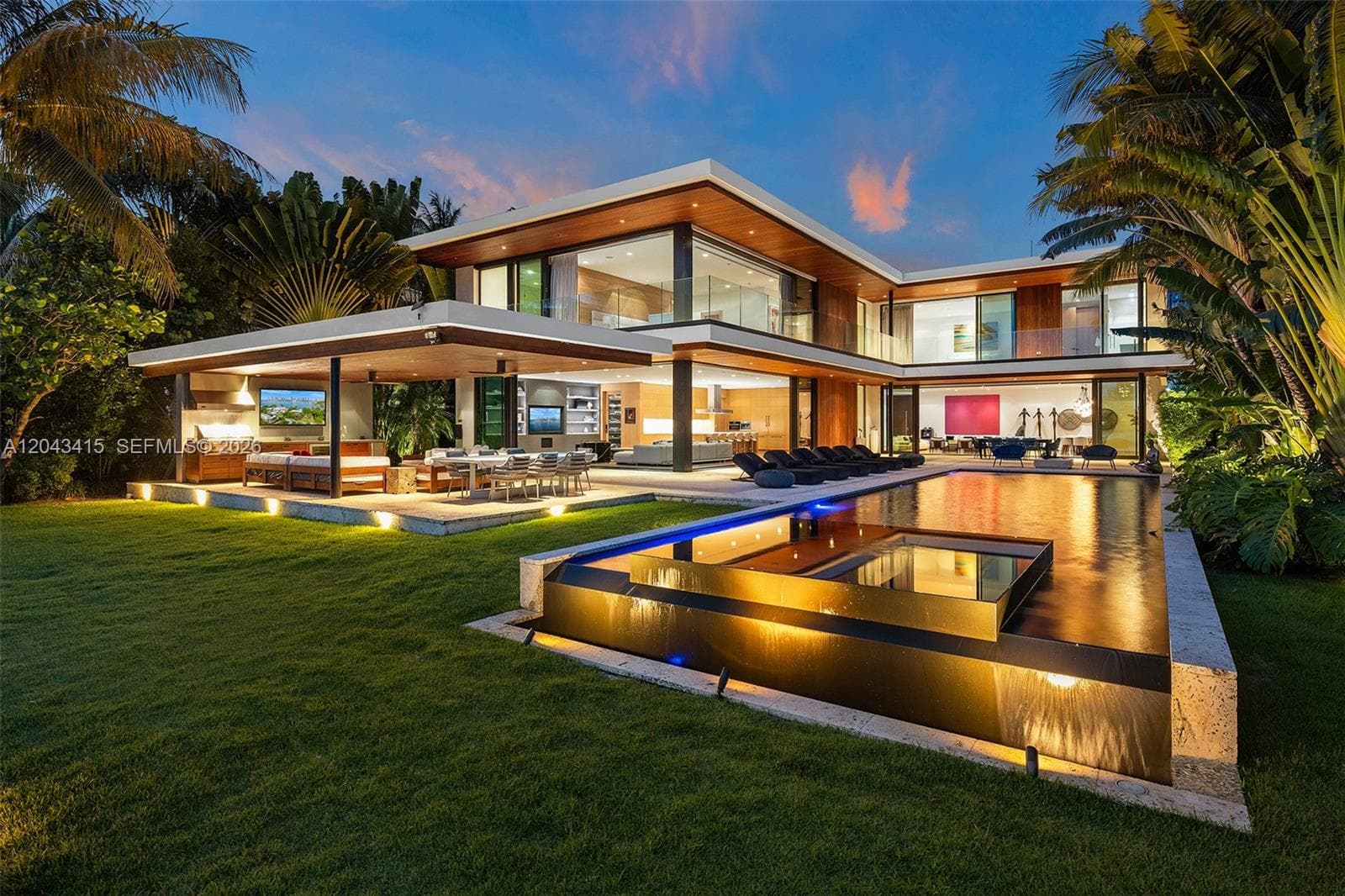 126 W San Marino Dr, Miami Beach, FL 33139 — zdjęcie 2