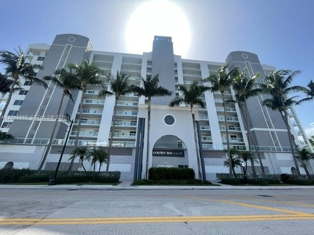 17050 N Bay Rd # 407, Sunny Isles Beach, FL 33160