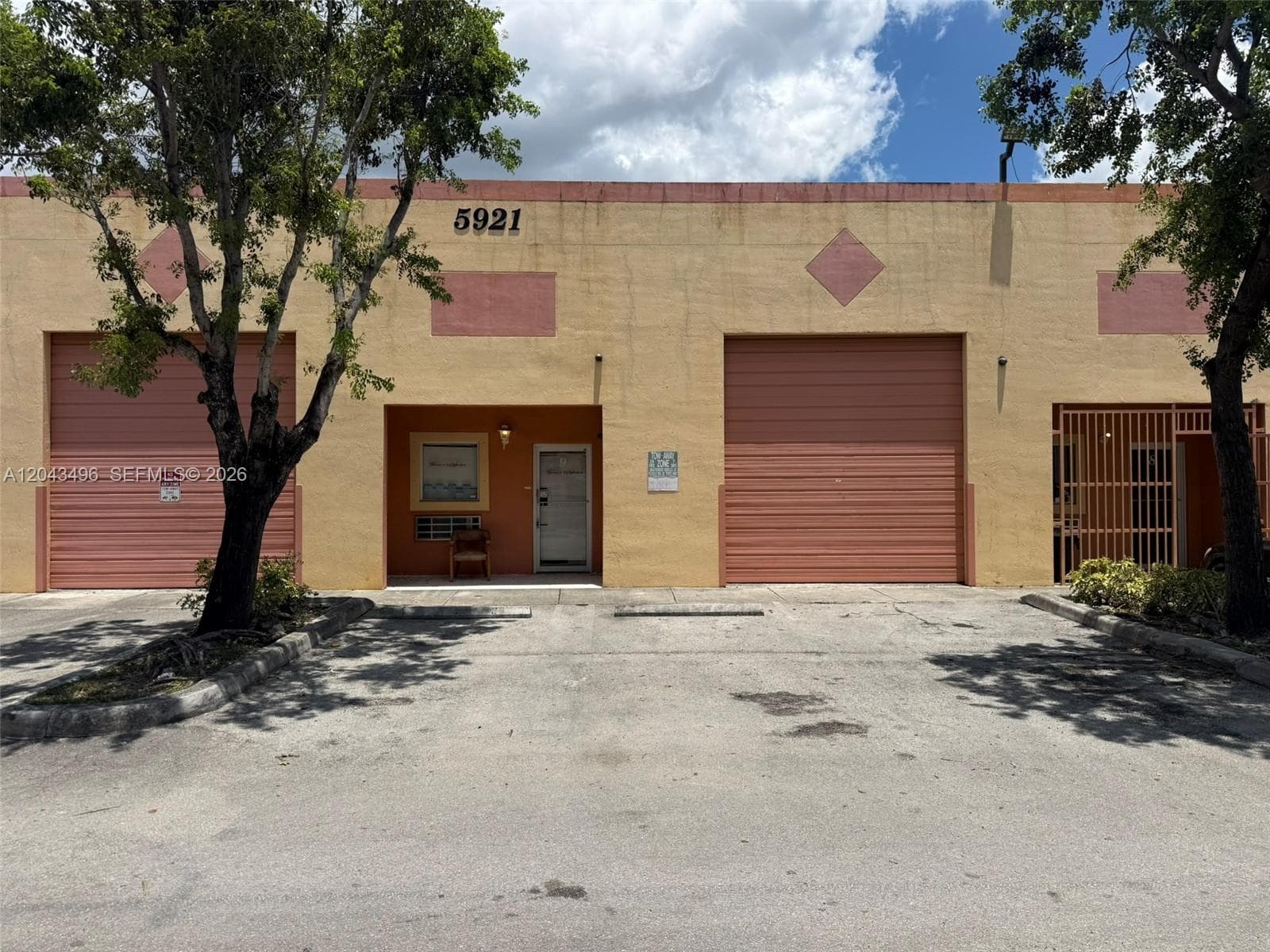 5921 NW 176th St # 9, Hialeah, FL 33015
