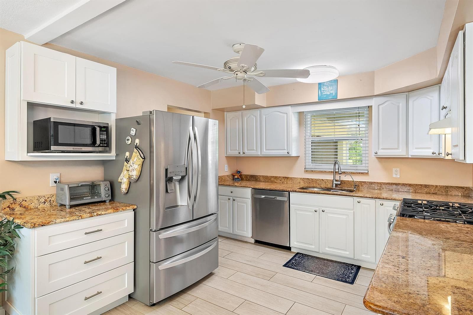 1211 Dolphin Road, Riviera Beach, FL 33404 — zdjęcie 3
