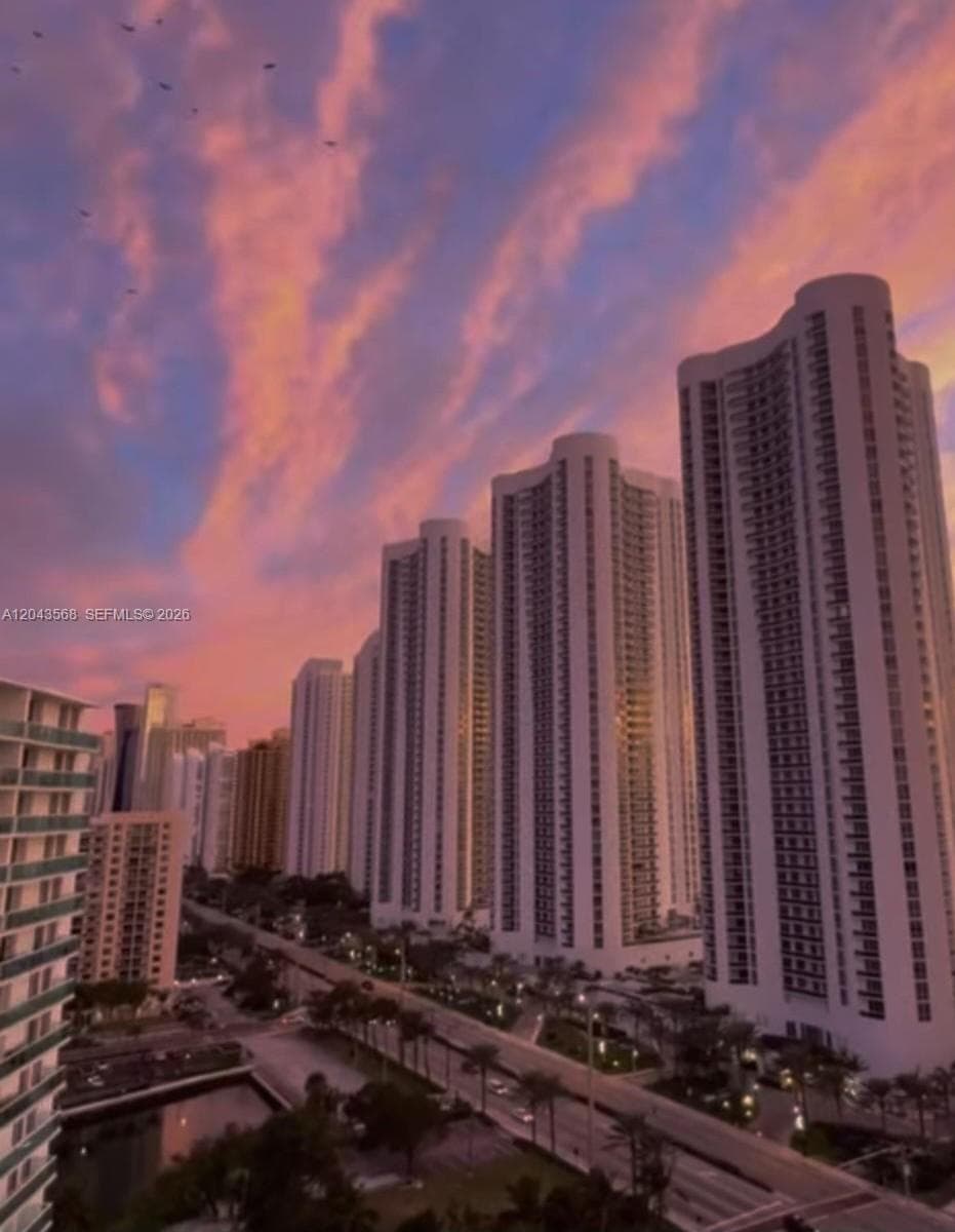 16919 N Bay Rd # 307, Sunny Isles Beach, FL 33160 — zdjęcie 5